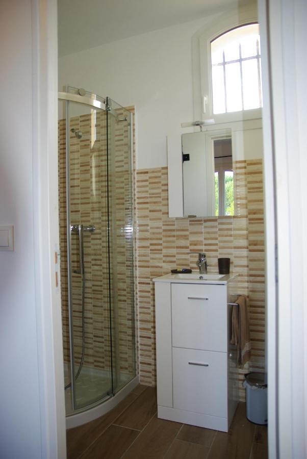 Les Coronilles Bed & Breakfast Saint-Maximin-la-Sainte-Baume Luaran gambar
